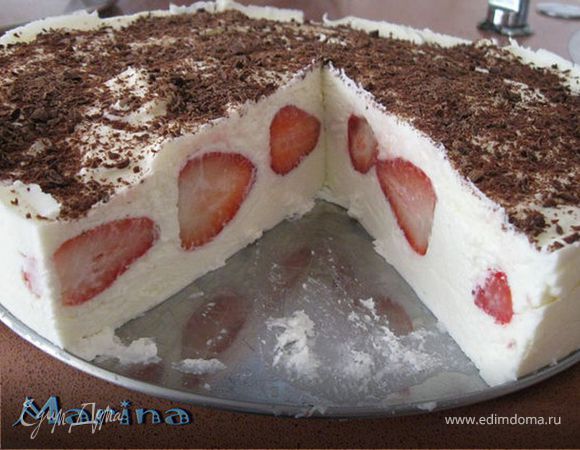 Творожный десерт с клубникой