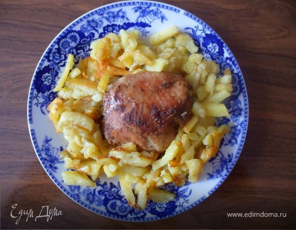 Аппетитная курочка с гарниром