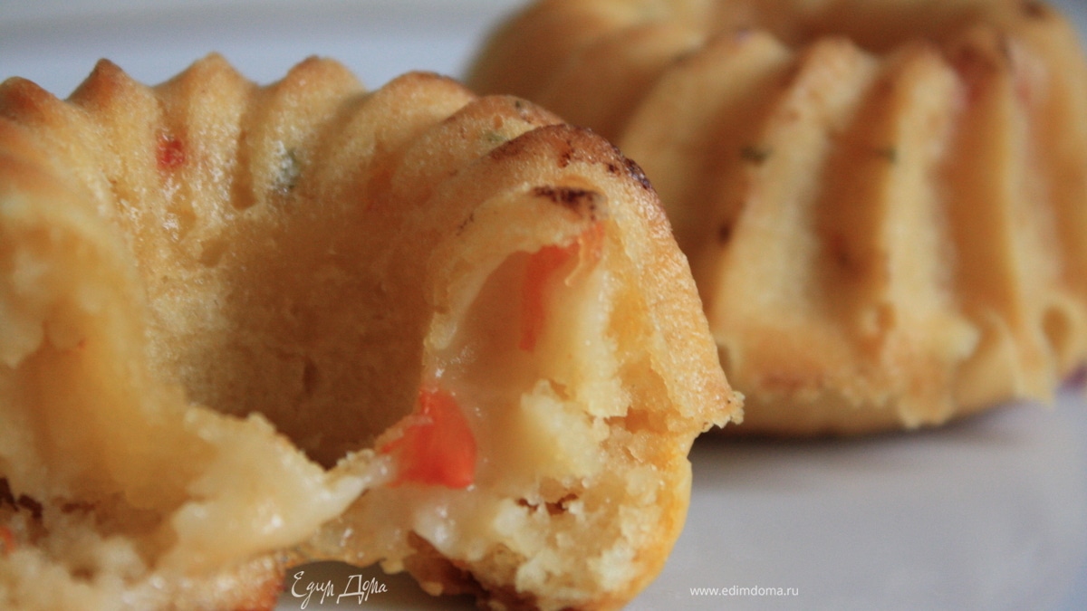 Пряные маффины с томатами, постные