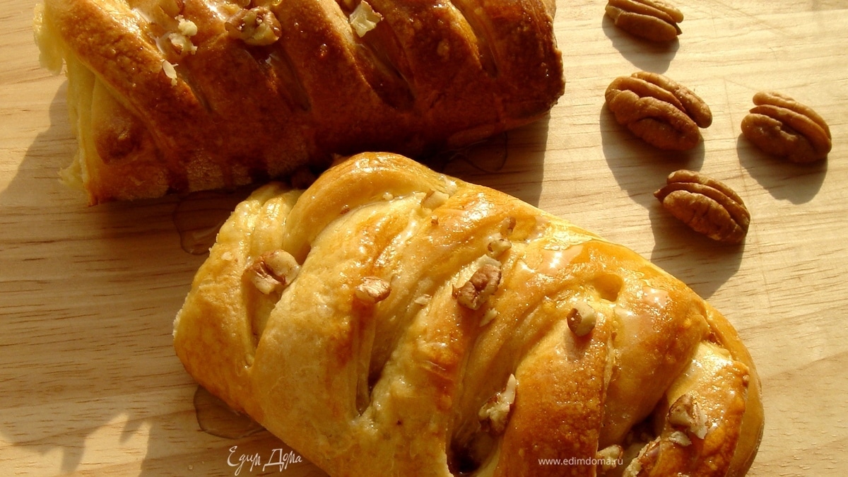 Слойка «Кленовый пекан»