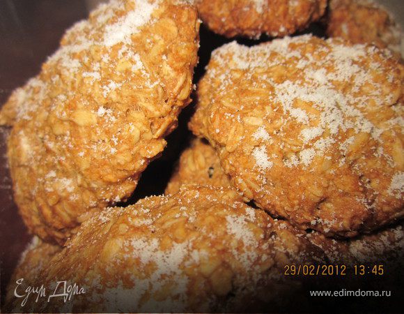 Печенье овсяно-манное на крепком чае.Постное.