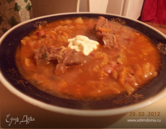 Борщ, заправленный старым салом и чесноком Борщ, заправленный старым салом и чесноком