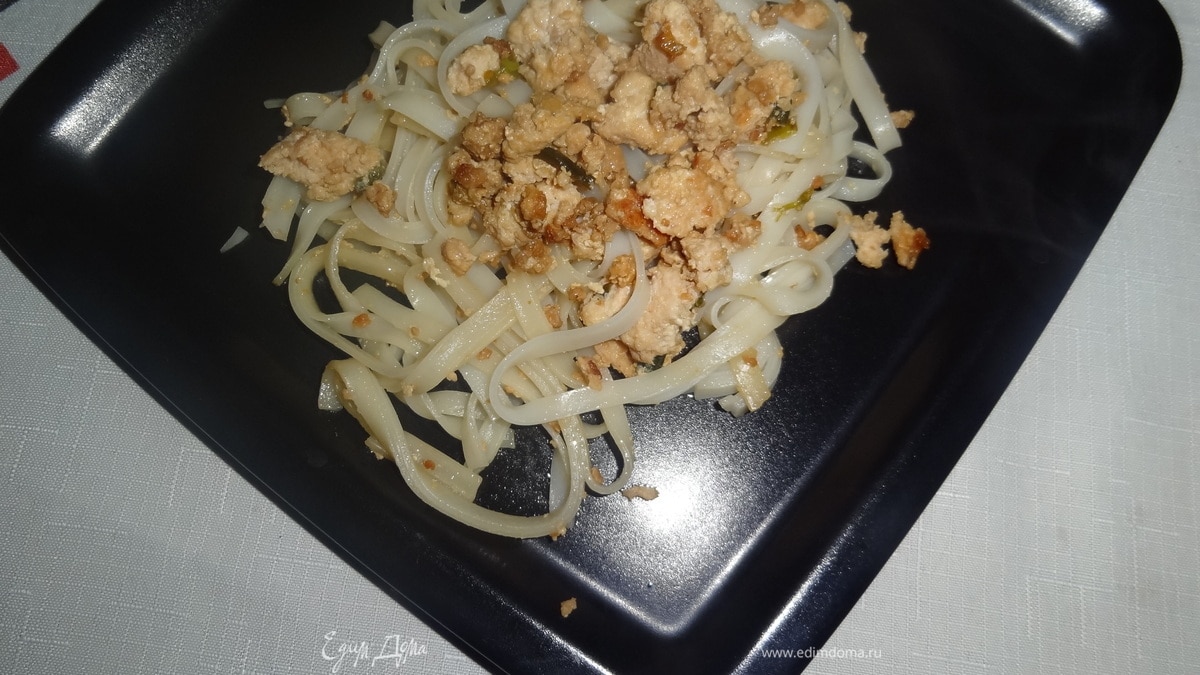 Рисовая лапша с мясом