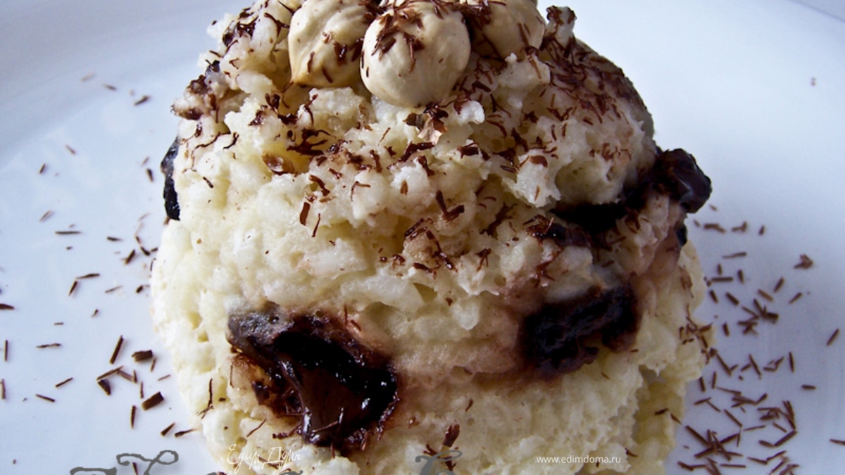 Рисовый пудинг "К завтраку" с шоколадом и орехами