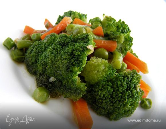 Зеленое рагу с имбирем и морковью Зеленое рагу с имбирем и морковью