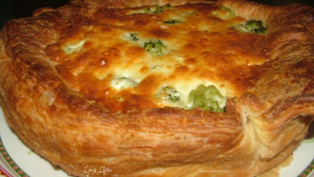 Открытый пирог с брокколи