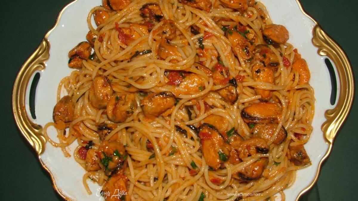 Спагетти с мидиями