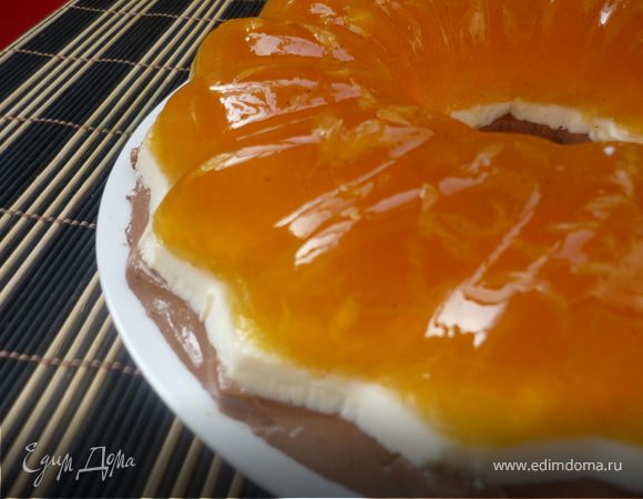 Постное желе на миндальном молоке Постное желе на миндальном молоке