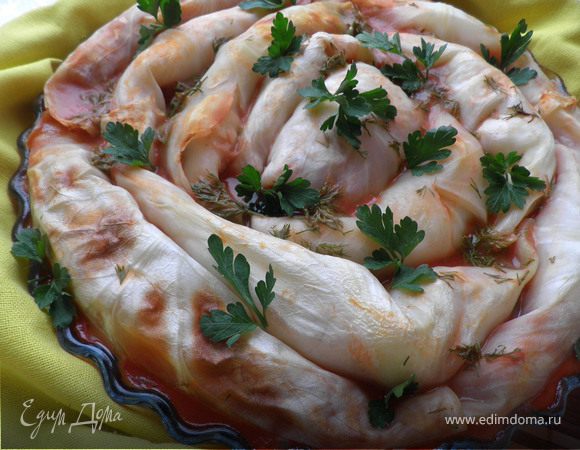 Голубцы с фасолью в томатном соусе