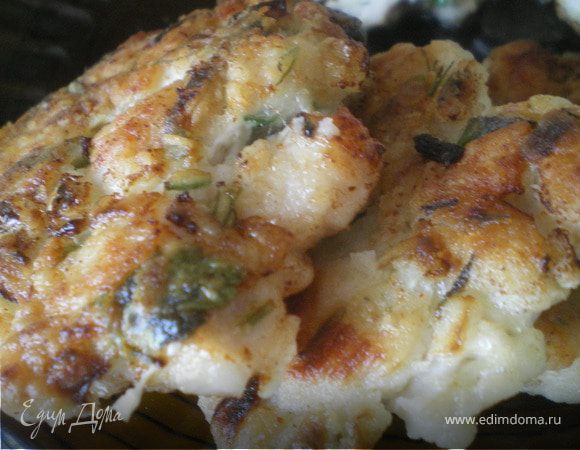 Рубленные куриные котлетки с зеленью Рубленные куриные котлетки с зеленью