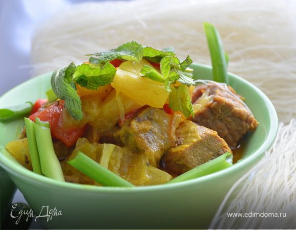 Говядина с ананасами