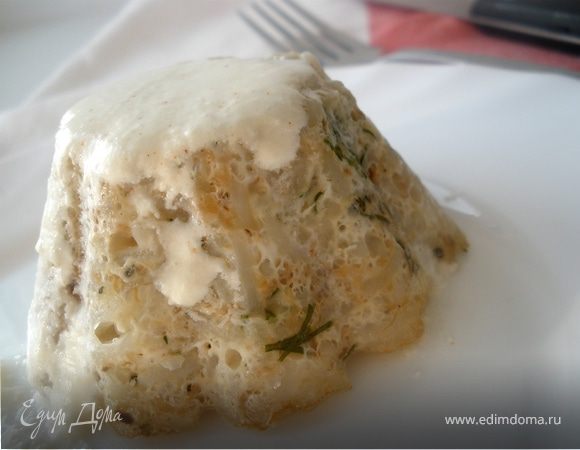 Мини-запеканки из риса с тунцом под розовым соусом Мини-запеканки из риса с тунцом под розовым соусом