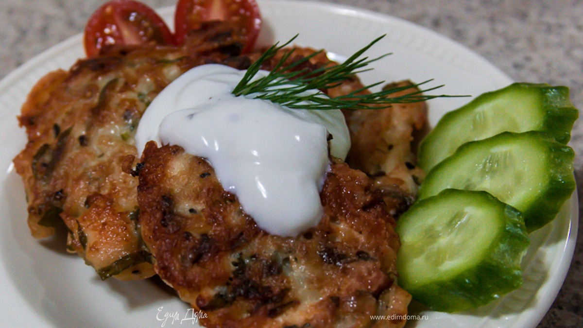 Драники с курицей и сыром