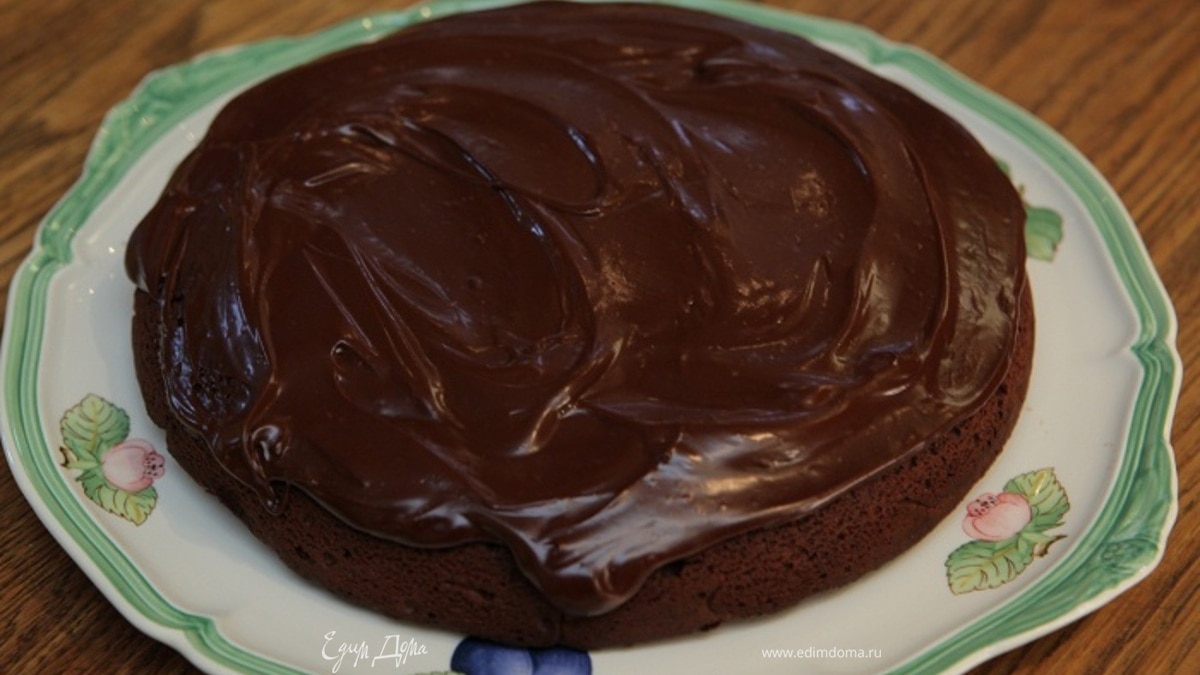 Шоколадный пирог на сметане