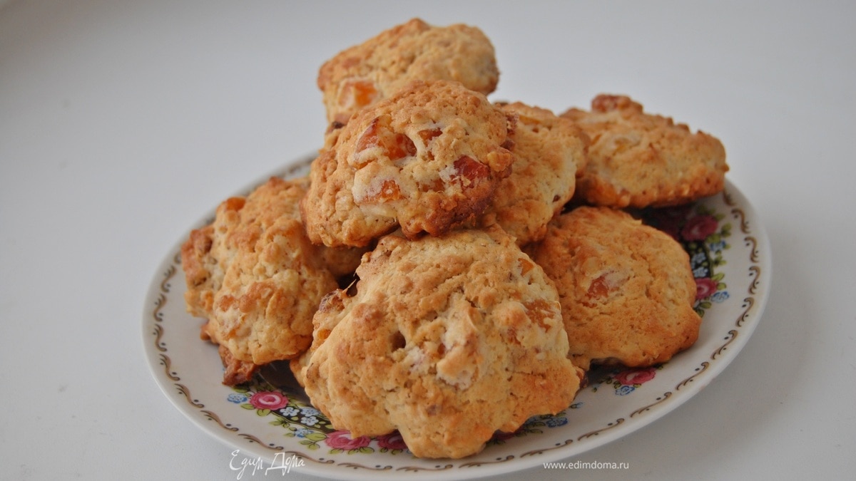 Овсяное печенье с курагой