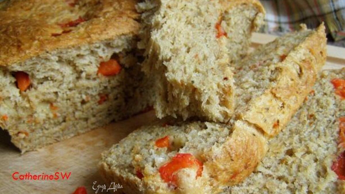 Гречневый хлеб с печеным перцем