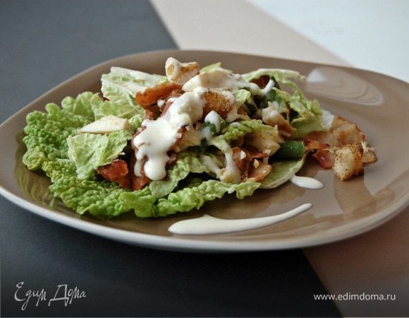 Салат теплый "НедоЦезарь"