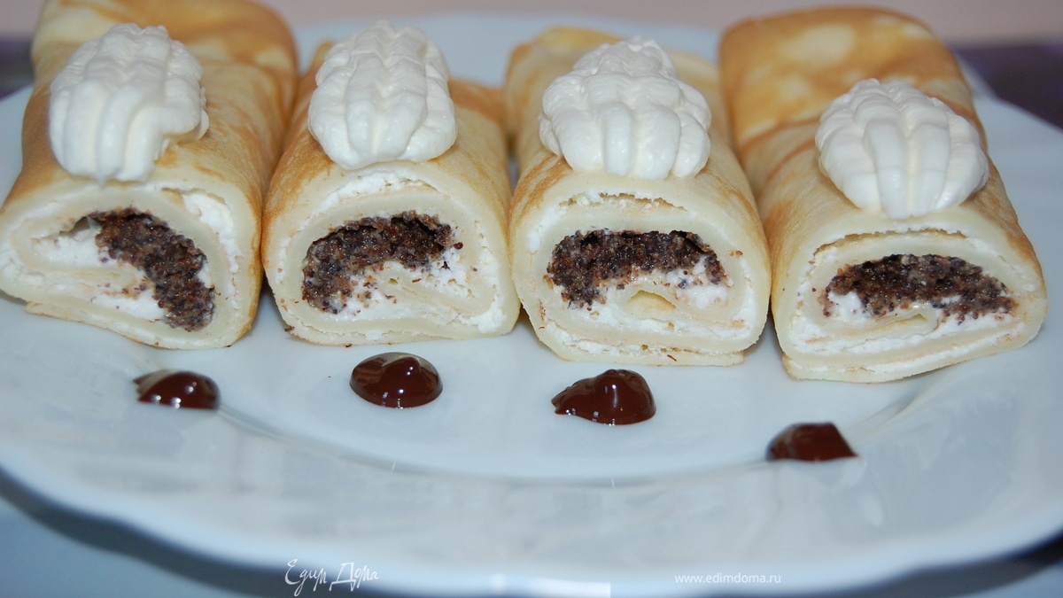 Блинчики с творожно-сметанно-маковой начинкой