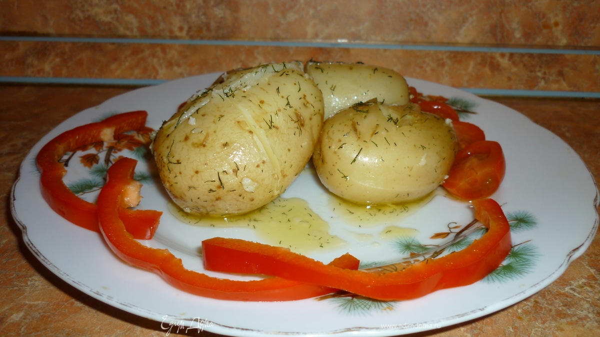 Молодой Картофель с чесночно-укропным маслом