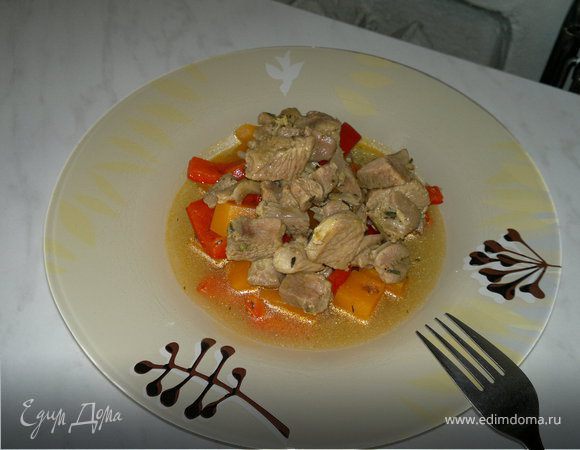 Овощное рагу с бедром индейки