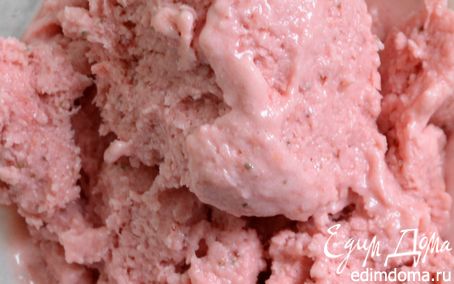 Рецепт Клубничное мороженое-крем с маскарпоне