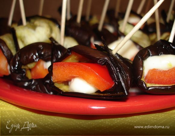 Баклажановые рулетики Баклажановые рулетики