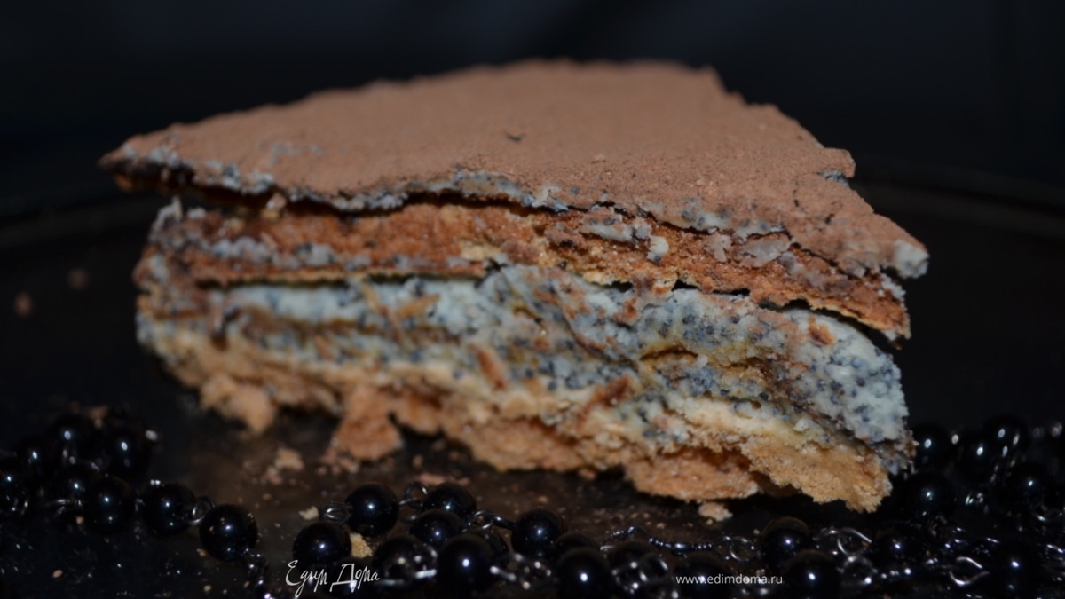 Торт-безе с маково-сливочным кремом