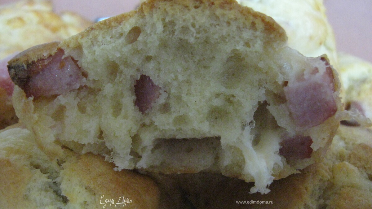 Маффины с сыром и ветчиной