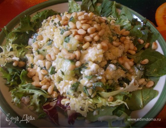 Салат из булгура с фетой и кедровыми орешками Салат из булгура с фетой и кедровыми орешками