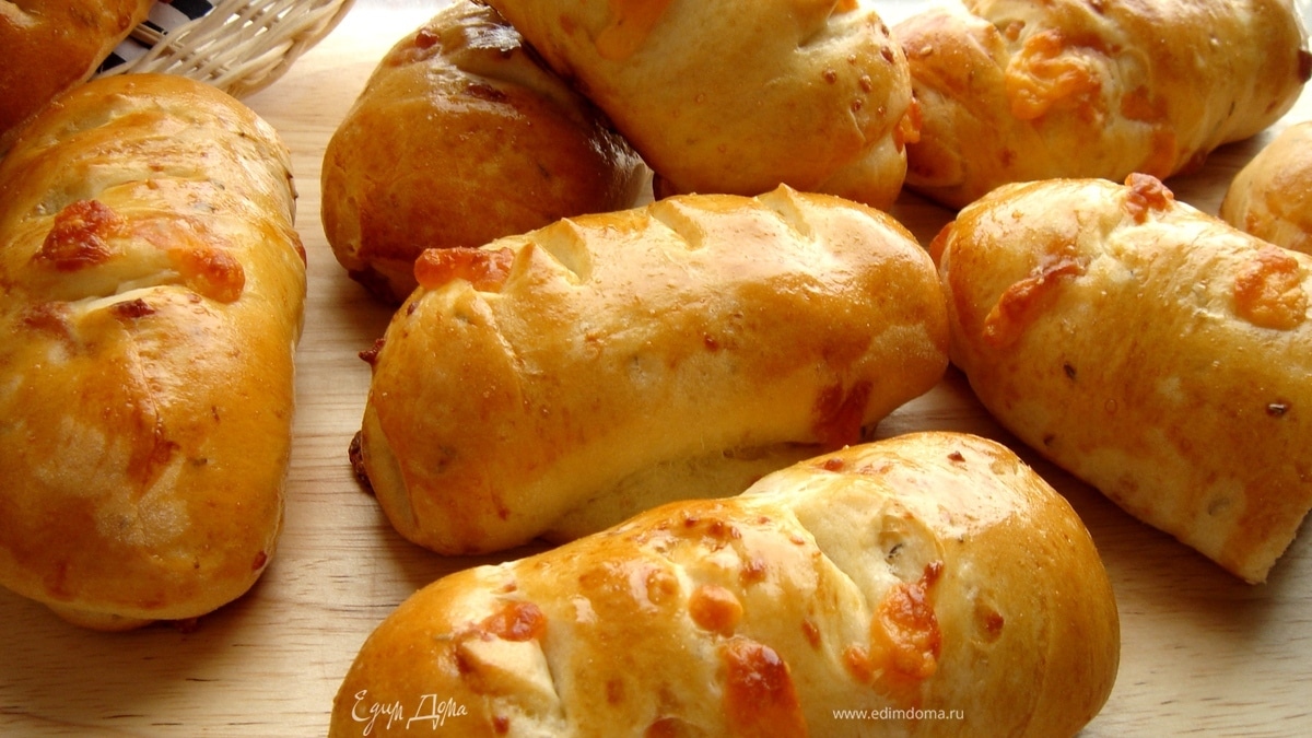 Сырные булочки с тмином