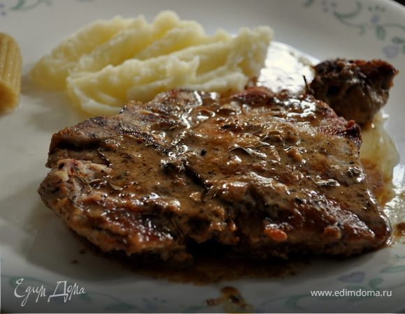 Свиные отбивные на чугунной сковороде-гриль