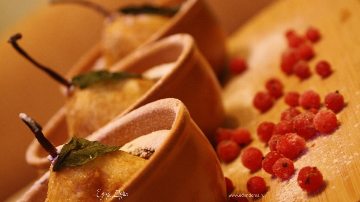 Шоколадные кексы с грушами и сливочным сыром