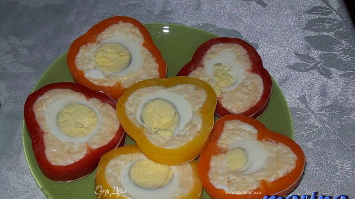 Перцы, фаршированные сыром