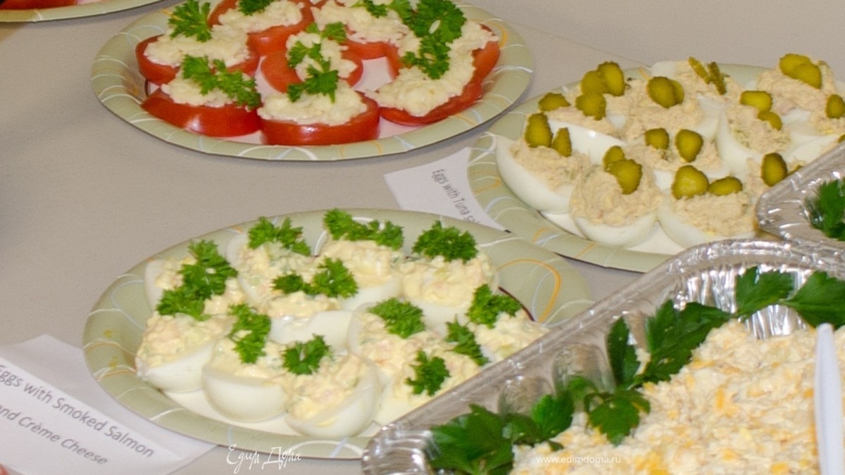 Яйца фаршированные тунцом и лососем