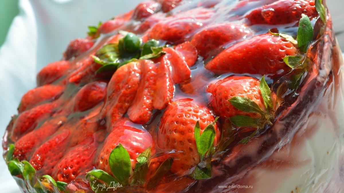 Торт «……ягодка опять…»