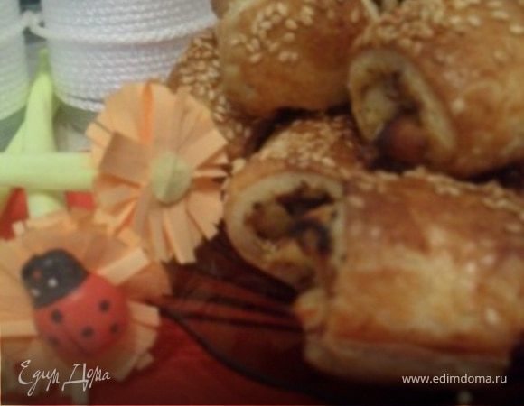 Слоеные рулетики с курицей Слоеные рулетики с курицей