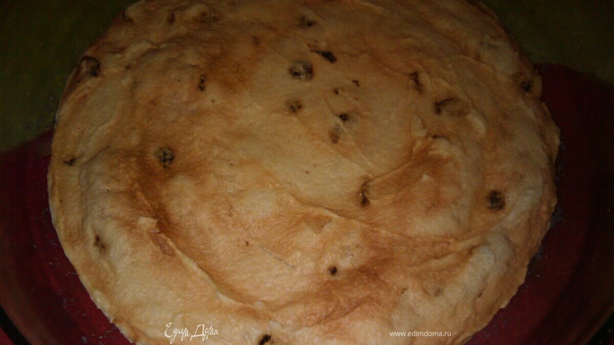 Творожная запеканка с изюмом