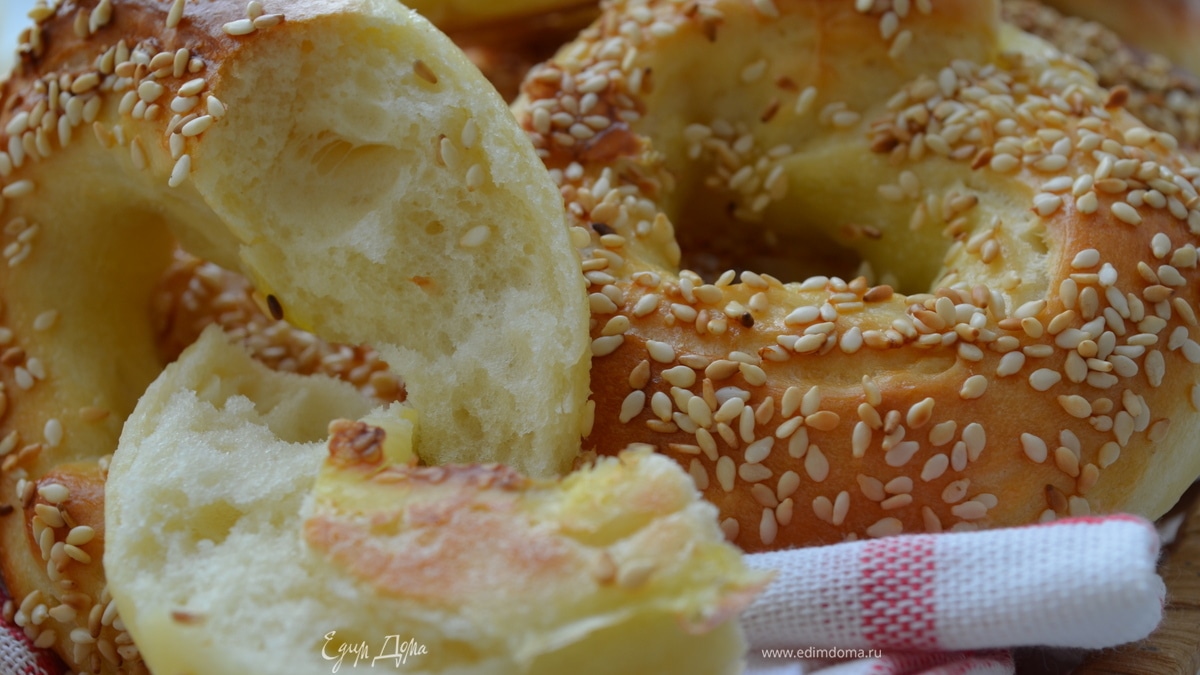 Домашние бублики с кунжутом