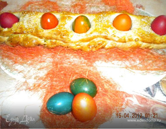 Греческий пасхальный хлеб