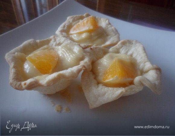 Корзиночки слоеные с творожным кремом Корзиночки слоеные с творожным кремом