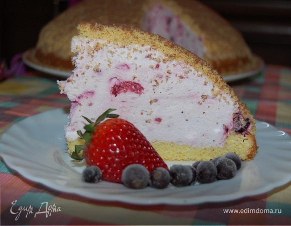 Ягодный кротовый домик