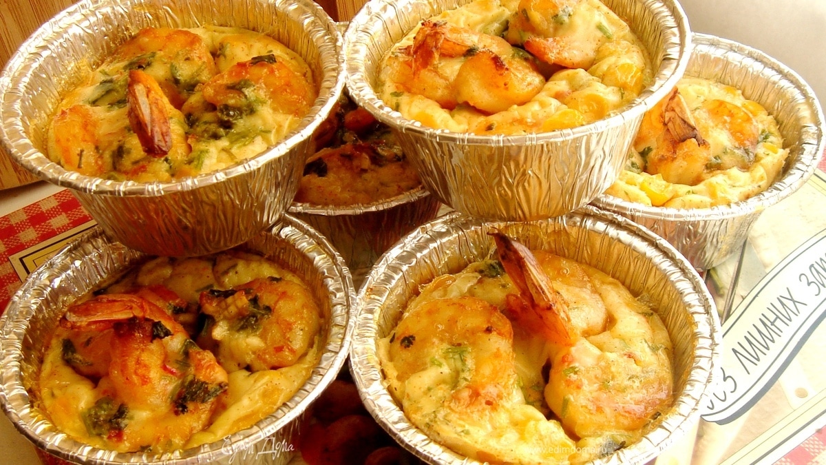 Клафути с креветками и сладкой кукурузой