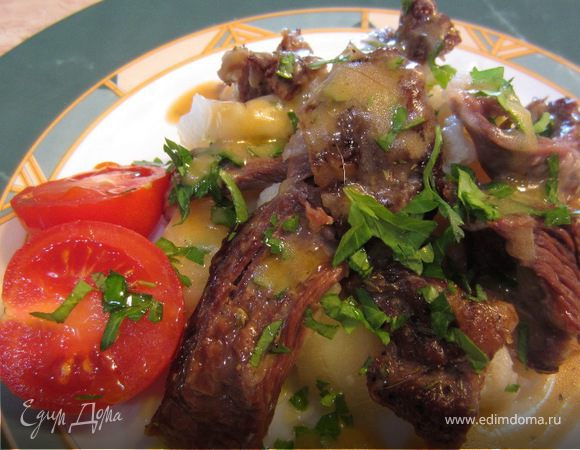 Запеченные ребрышки ягненка