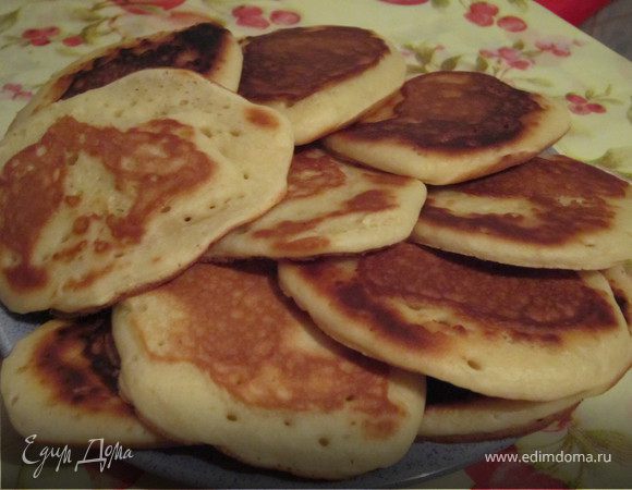 Оладушки /на кефире/ Оладушки /на кефире/