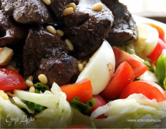 Теплый салат с печенью