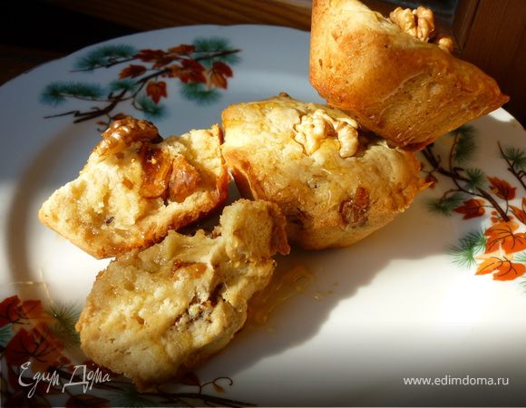 Медовые кексы с грецкими орехами, инжиром и бананами