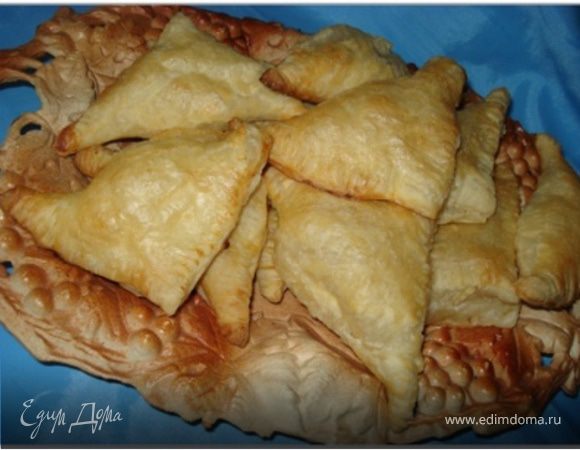 Творожные конвертики из слоеного теста Творожные конвертики из слоеного теста