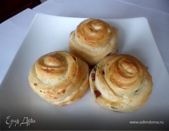 Булочки "Аппетитные" с сыром и ветчиной