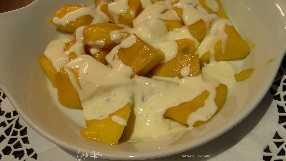 Манго в ванильном креме