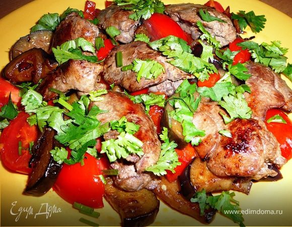 Теплый салат из куриной печени с болгарским перцем - пошаговый рецепт с фото на Готовим дома